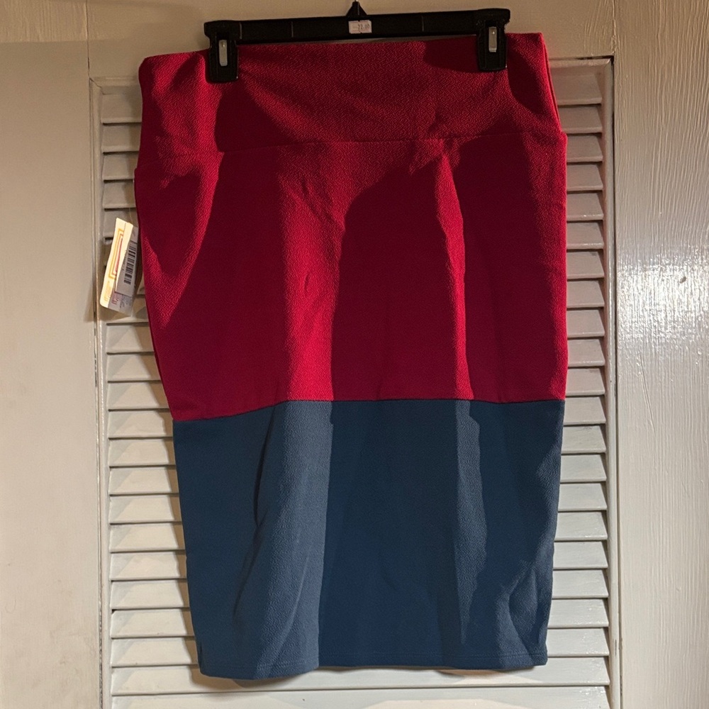 LuLaRoe Red and Blue Pencil Skirt